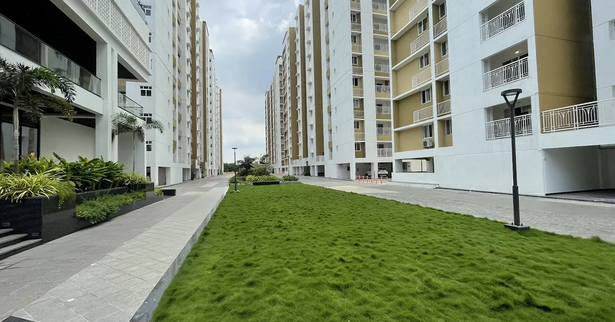 Hyderabad Hmda Plans To Auction 43 Acres Across Kokapet Golden Mile And Moosapet With Bids Expected To Surpass Rs 5,000 Crore Setting New Land Price Records