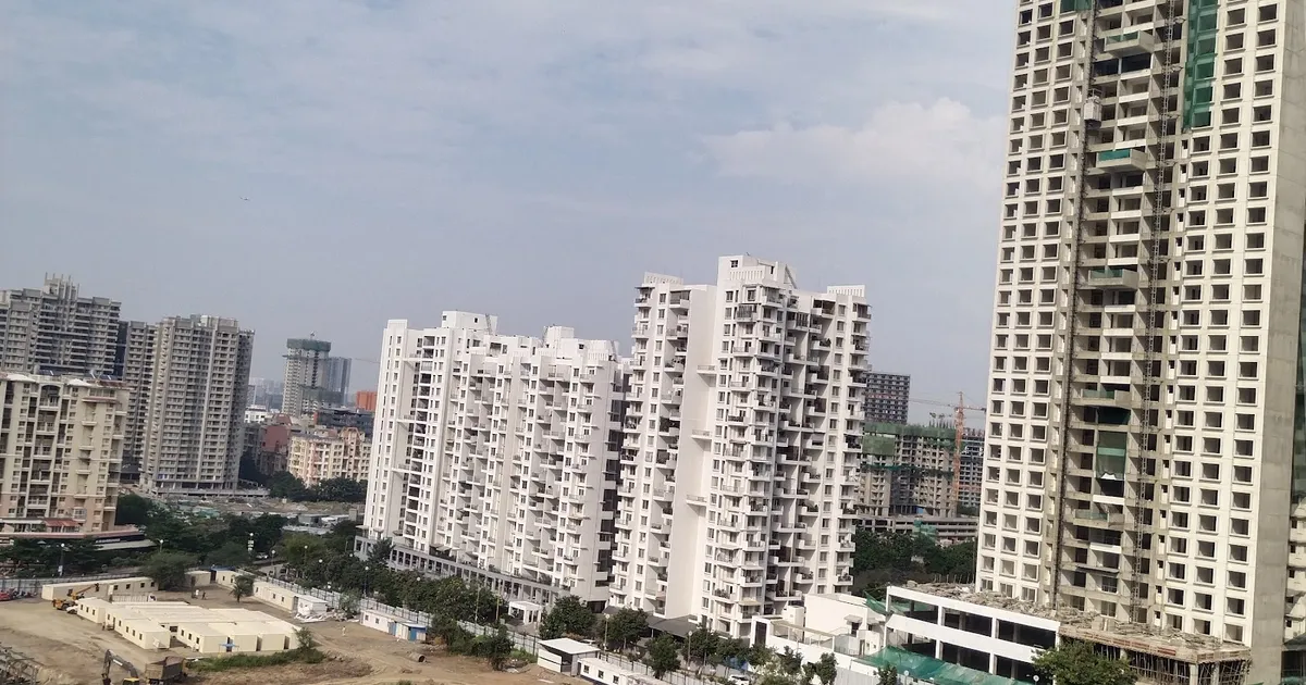 Lodha Pune Solidrise Realty Project